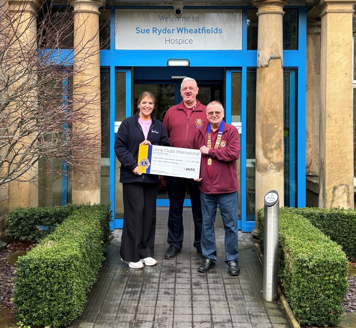 We want to say a big thank you to Garforth and District Lion Club who have donated £1,000 to go towards our garden renovation, which will be a lovely reflective space to be used by patients and families. We really appreciate their ongoing support.