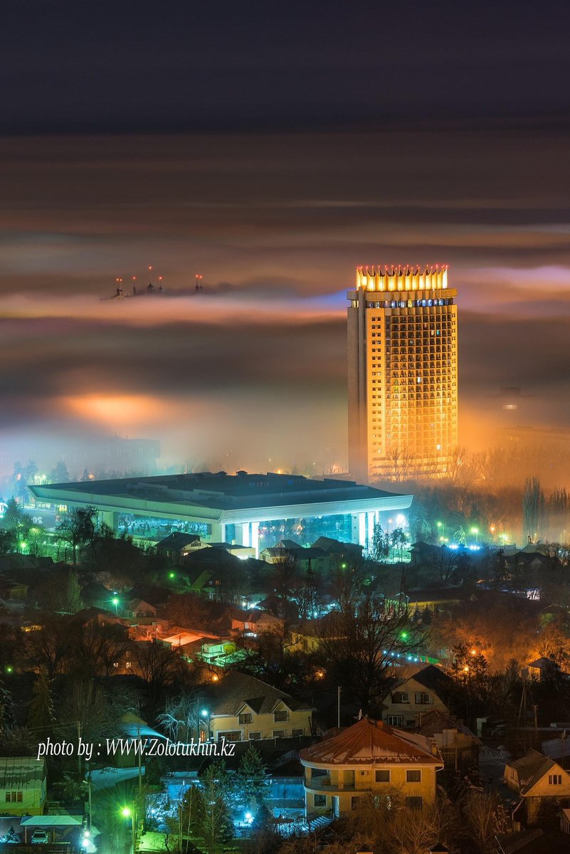 Magic Almaty 
#VisitKazakhstan #TravelInspiration #JeudiPhoto #VisitAlmaty 
📸 by <a href="/maxzolotuhin/">Максим Золотухин</a>