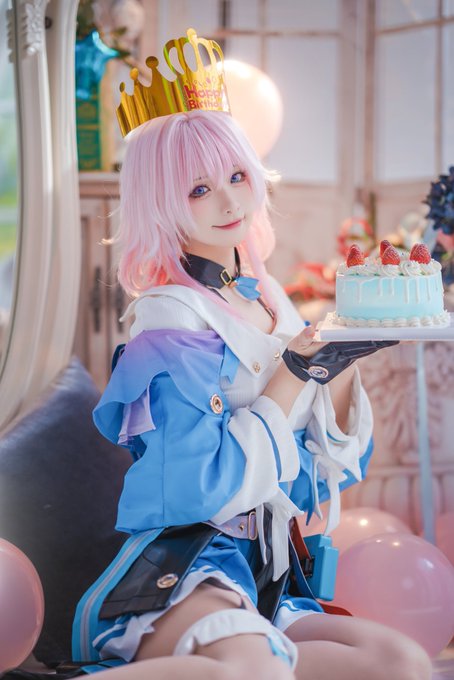 Twitterのコスプレ画像4