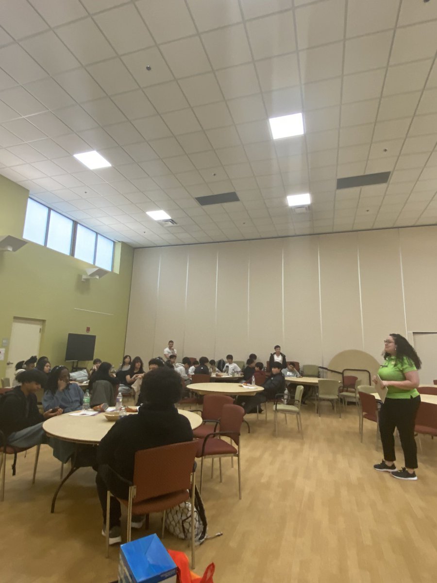 Wegmans comes to MTEC!!
.
Wegmans is offering a work mentorship program and came to MTEC to share it with the teens, check our instagram for more information and our reel
#gomalden #maldenteenenrichmentcenter #youthengagement #youthenrichment #youthdevelopment #youthempowerment