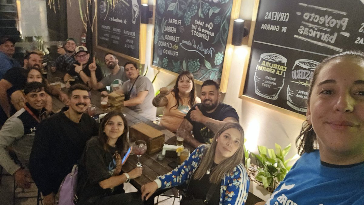 Una noche así y se te reinicia todo 🩷 mi letra, la mejor.