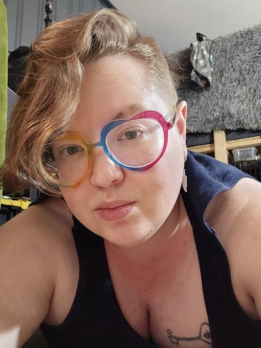 Had a lil trim ✂️ https://t.co/n5rblnWVJH