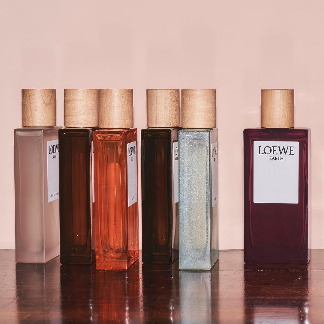 Find your signature seasonal scent with Loewe’s Botanical Rainbow collection 🌿🌼

This collection is defined by colourful glass flasks that echo the fragrance’s natural ingredients and inspirations.

Discover in-store at @arcstore_sa

#IconicSandton #ArcStore #Loewe