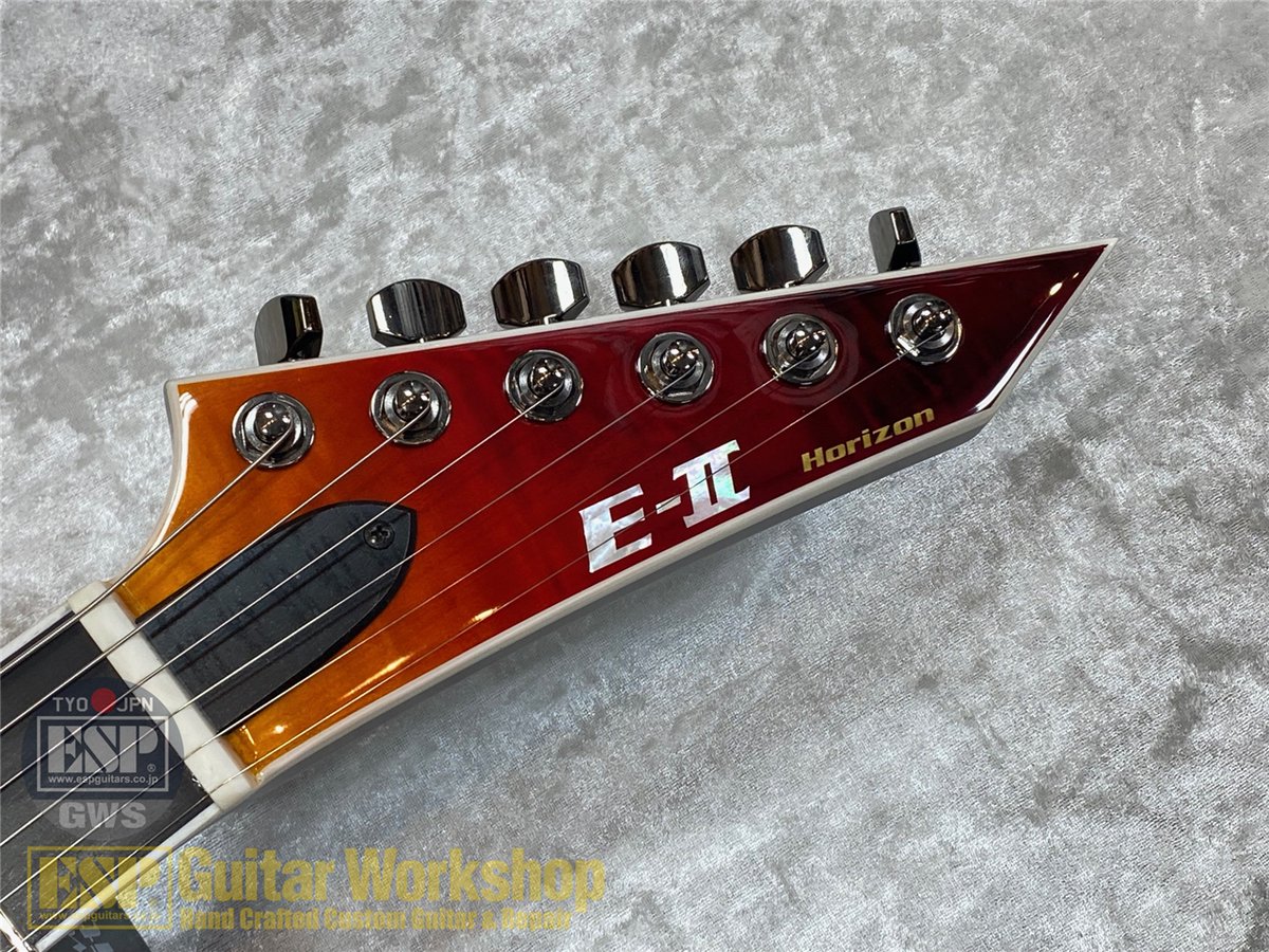espgws's tweet image. 【E-II HORIZON NT-II Tiger Eye Amber Fade】
バンドマンの強い味方！
ノイズはかなり少ないし、歪ませる時は歪んでくれるし、シャープなサウンドが欲しい時はタップできるし！
宅録するときも重宝するんですよ～！！
デジマート➡digimart.net/cat01/shop4986…
#espguitars #HORIZON #EMG