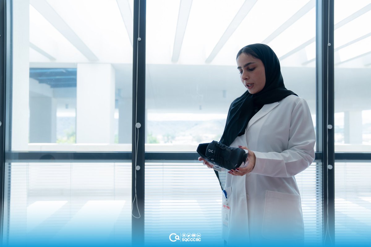 ✨تجربة مختلفة عاشتها المشاركات في الورشة التدريبية من تقديم فريق عيادة القدم.
تضمن اللقاء: 
▫️نصائح للعناية بالقدم.
▫️فحص طبي للحذاء، للتأكد من ملاءمته لممارسة الرياضة والحفاظ على صحة القدم.
▫️تمارين تمدد واسترخاء مع المدربه زلفى البطاشي.