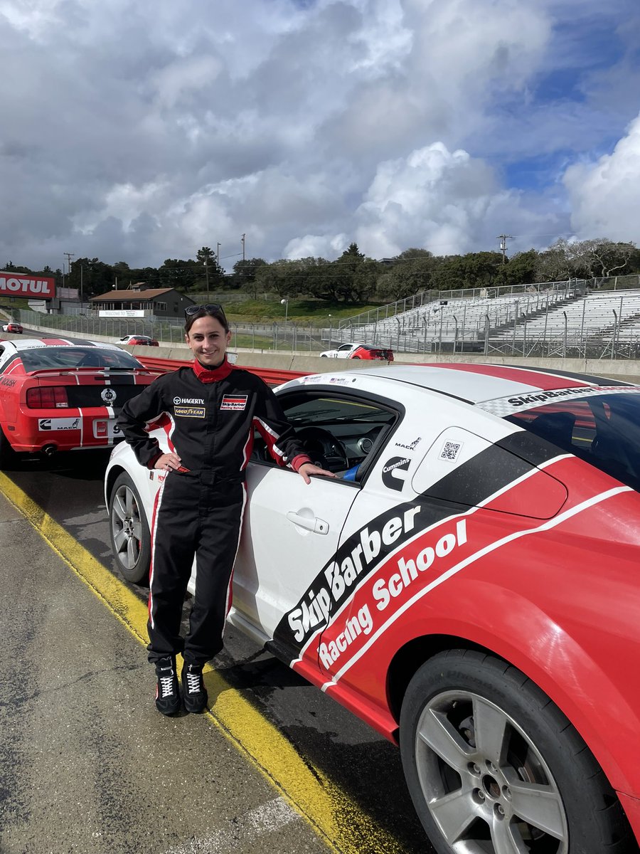 Had a little pre-Match fun with RACING SCHOOL!! Officially can join the list of Benck Racing Limited drivers 🏎️ 🏁