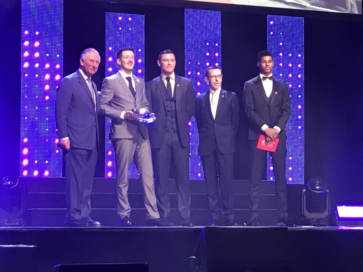 Casey Framps tweet media