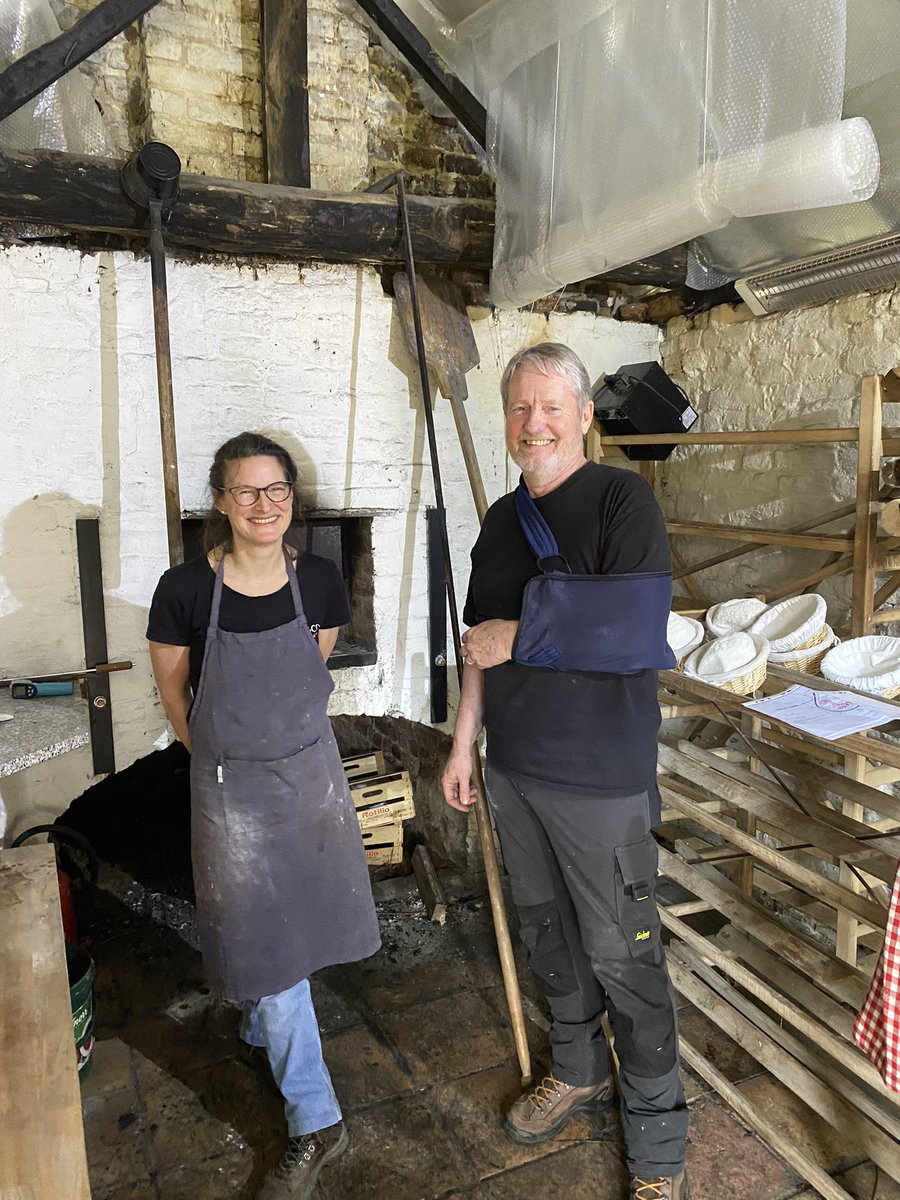 Op 6 maart werd de pittoreske bakoven aan de watermolen op de Laan in Overijse opgestookt. De restauratie van de bakoven is één van de vele projecten die de Regionale Landschappen van Vlaams-Brabant in 2023 realiseerden.
