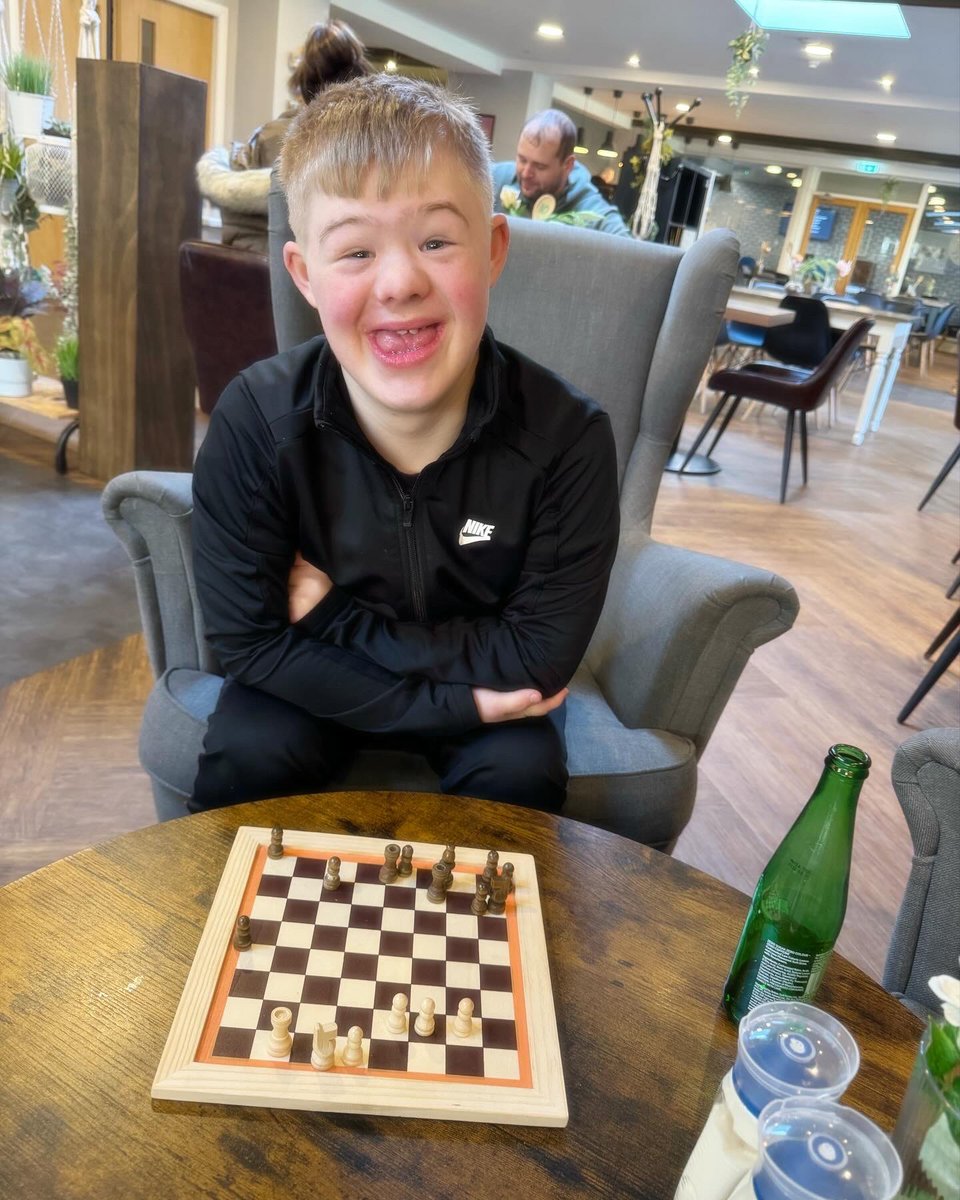 Breakfast b4a paediatric checkup H is veryhealthy but hedoeshave lowmuscletone coyldbemore at riskof conditions likethyroid&coeliac so it’s important he isroutinely checked forthese Afterbreakfast we played chess let’s just say normal rules don’t apply&he is a massivecheat 🤣