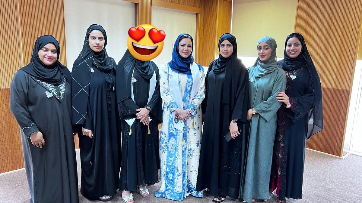 حضور لجنه المراه العامله لنقابه عمال الريف فعاليه بمناسبه يوم المراه العالميه التي أعدتها لجنه المراه بالاتحاد العام لعمال سلطنه عمان تحت رعايه المكرمه عهد البلوشية