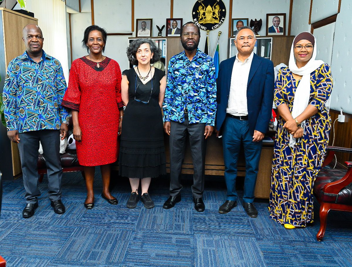 Honored to host Amjad Abbashar, Director @UNDRR_Africa Regional Office, and Portugal Ambassador to Kenya H.E Embaixadora Ana Filomena Rocha in my office. The @UNDRR_Africa Team's visit marks a pivotal step towards strengthening Kisumu's disaster and risk reduction initiatives.