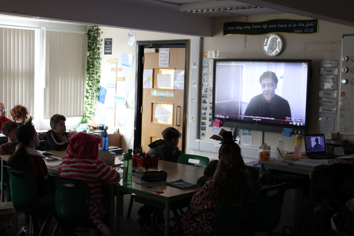 We have enjoyed watching the @Literacy_Trust & @PLCommunities #PLPrimaryStars #WorldBookDay  live lesson this morning. @readingagency @SeftonLibraries @KingsleyandCo_ @Booktrust
@PritchardsBooks @seftoncouncil @RainbowTSHub @MrsJMC1