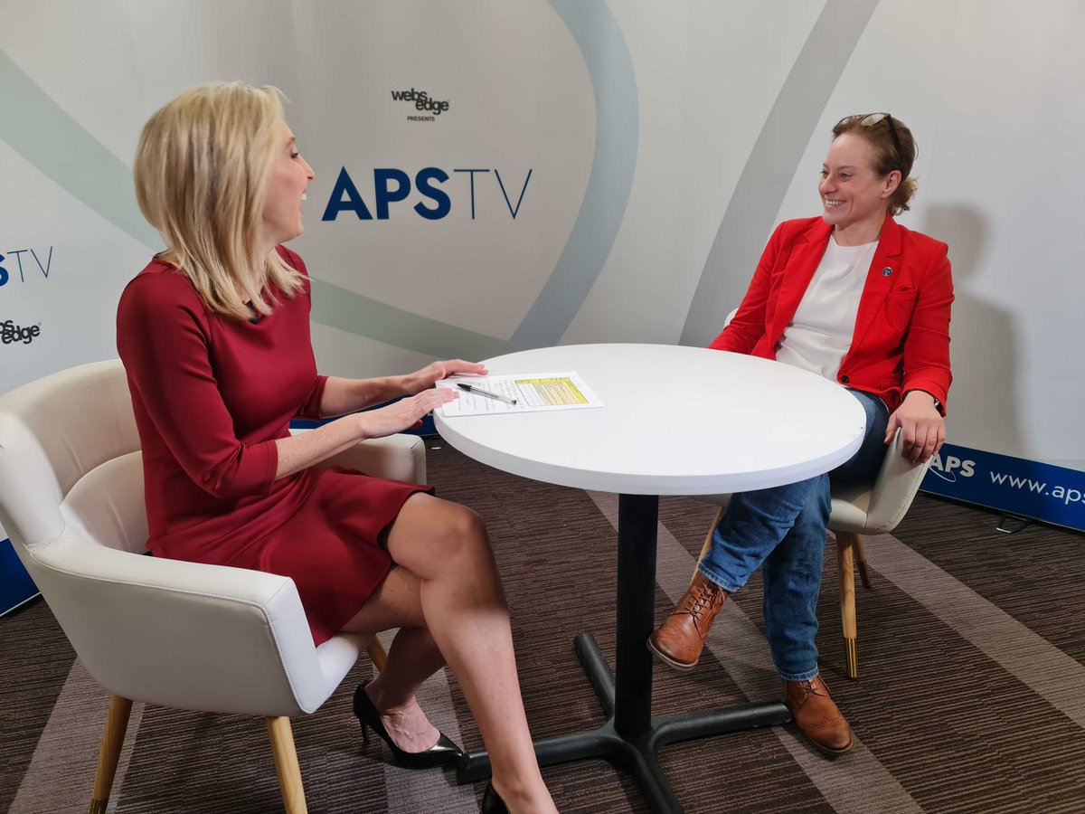 SPOTTED: QIA Director Stephanie Wehner in an interview for the APS TV in the ongoing APS March Meeting in Minneapolis.

Stephanie talked about the #quantuminternet in the interview. 

Today, 07 March, she will also give a presentation on running applications on a #quantumnetwork.