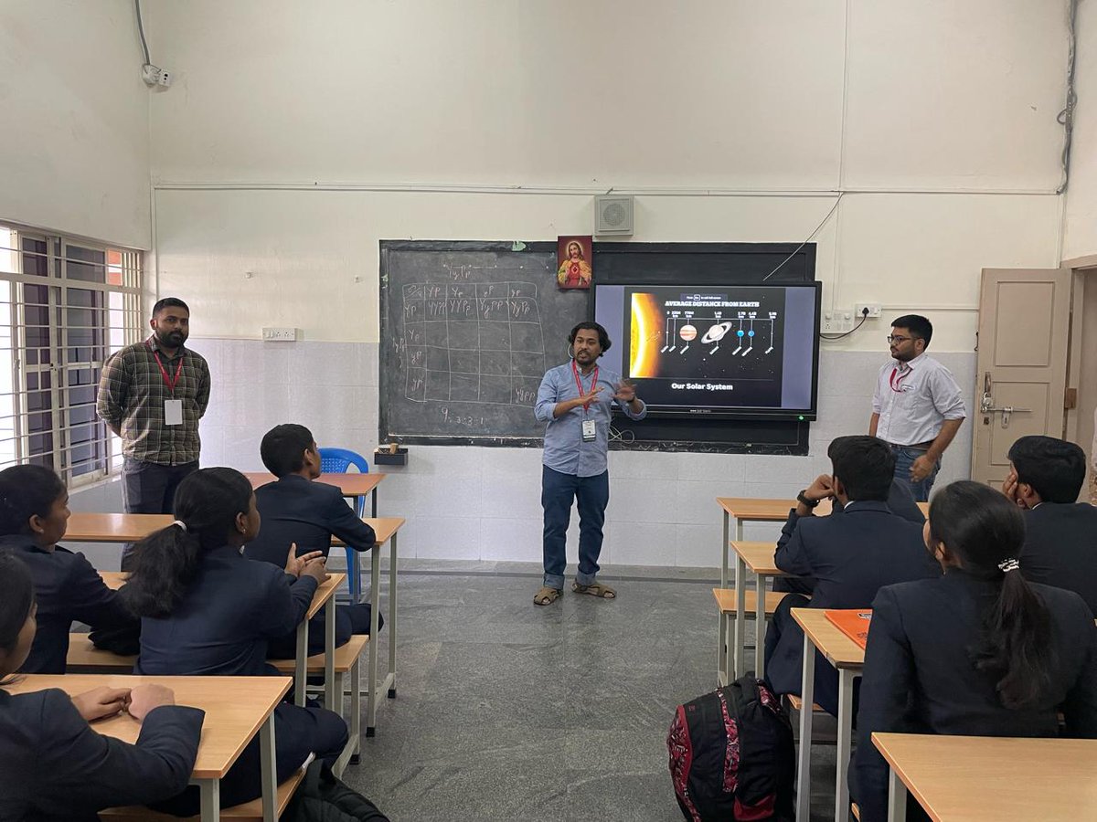 cosmickinjal's tweet photo. Outreach for prospects of Astronomy and Astrophysics research at Christ Group of School during Young Astronomers' Meet 2024. https://t.co/VSW5weVK6a