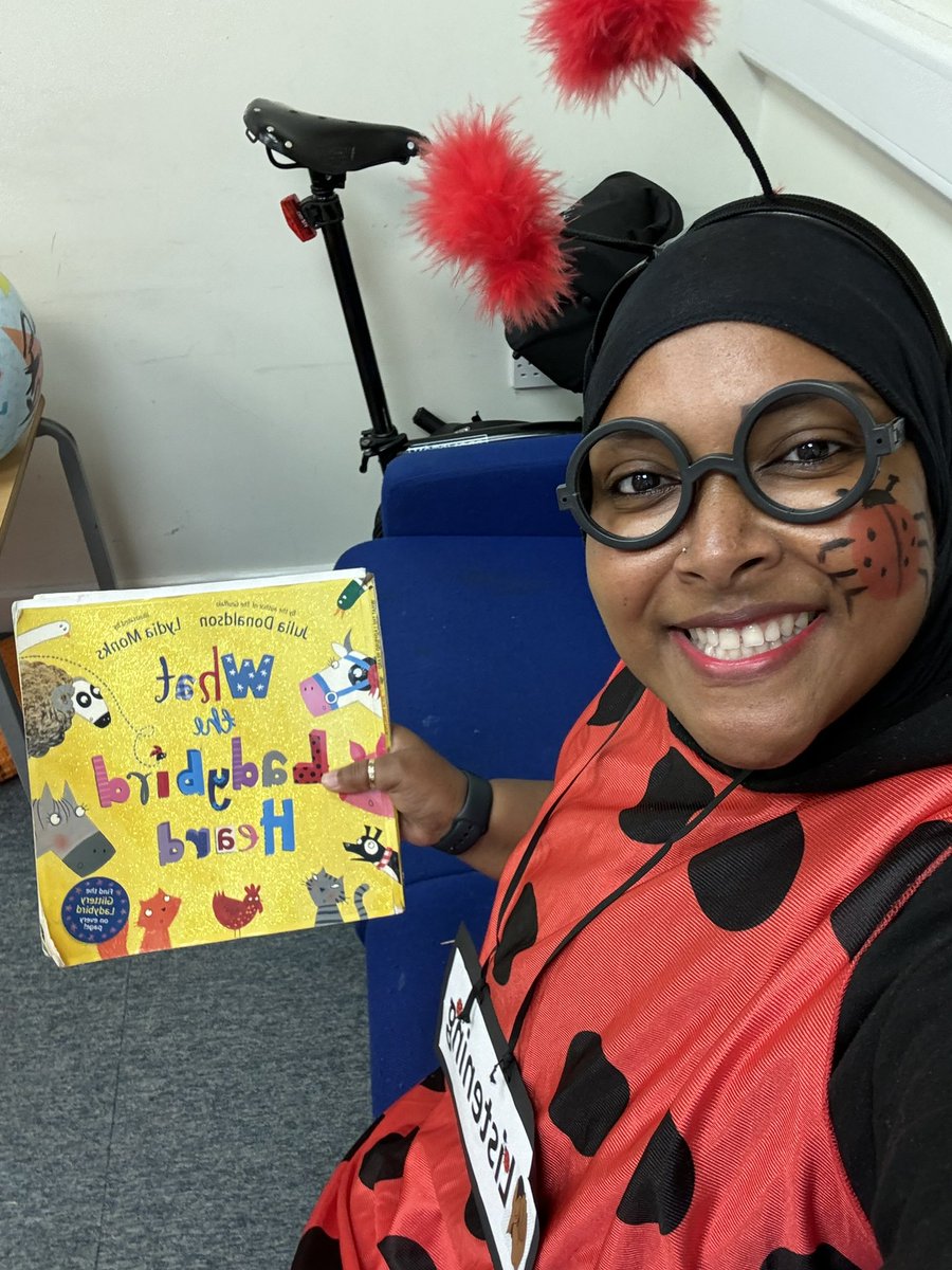 Happy World Book Day! 

What I do for children is out of this world! 🥰

This year I dressed up as my favourite children book character from “What the Ladybird heard” by @LydiaMonks 

Where ever I am Brompton there too!!😂

#WorldBookDay2024 #school #lovecycling