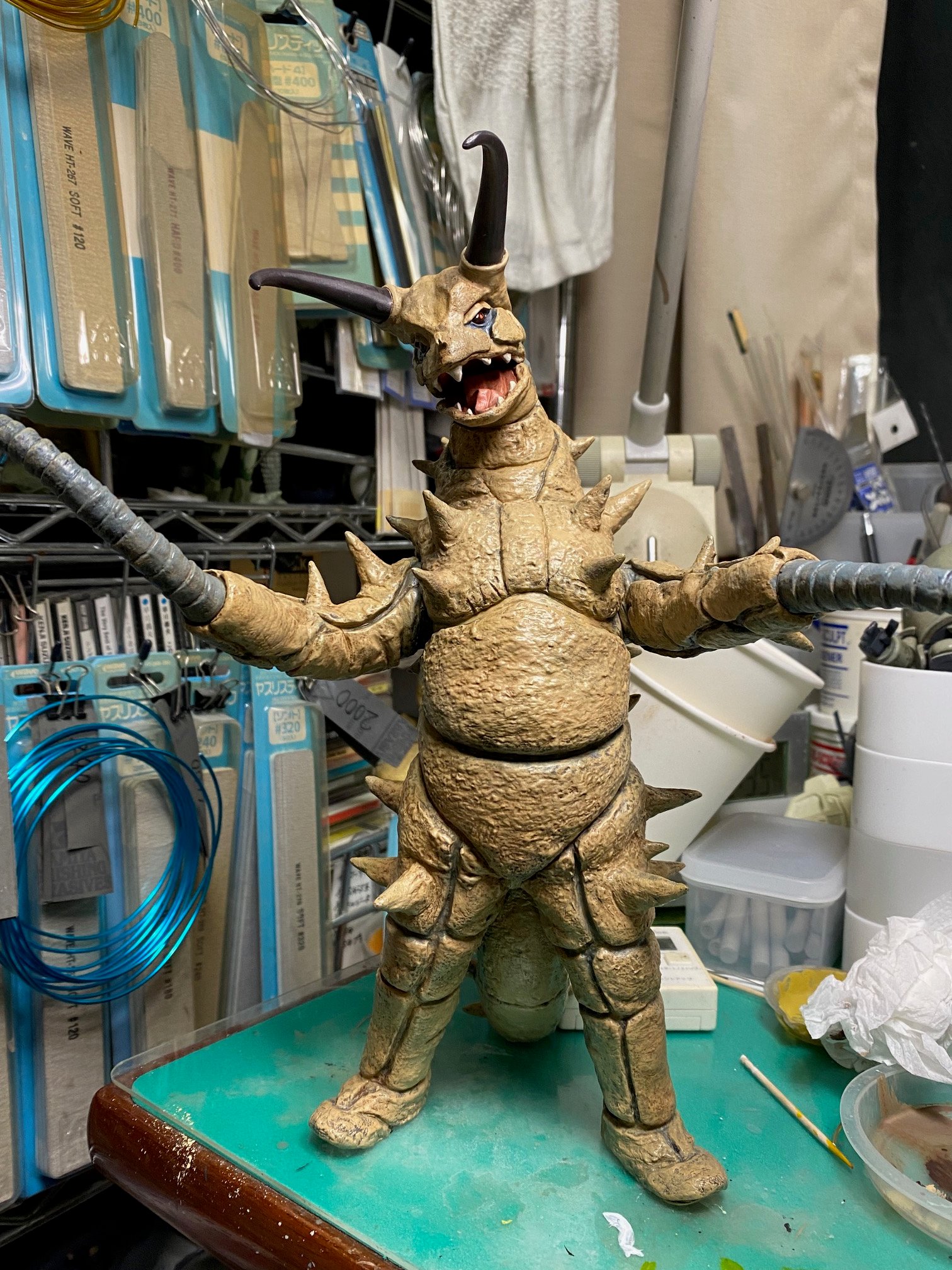 ウルトラ怪獣　グドンVSツインテール　ガレージキット　おみやげシリーズ・裏 ウルトラ怪獣 グドンVSツインテール ガレージキット おみやげ