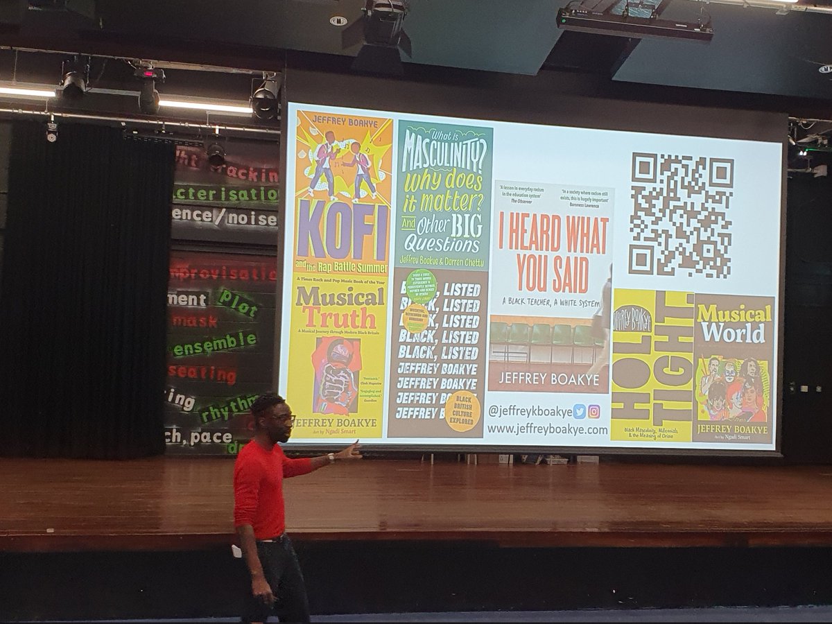 Dukes_AR's tweet photo. Day 3 of Duke's Book Week saw students inspired by the wonderful Jeffrey Boakye. @jeffreykboakye @Dukes_N17 @aldridgeonline @AccReader https://t.co/ox3ZoaolsP