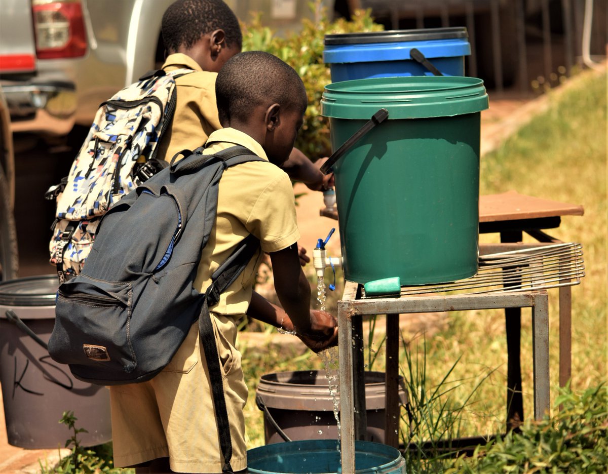 SwissEmbZim's tweet image. Today, we visited a cholera response project in Kuwadzana, Hre, funded by @SwissDevCoop, implemented by @IWSDzim. From improving water quality to teaching handwashing in schools, we&apos;re making strides in fighting cholera in Zim&apos;s urban areas.  #CholeraResponse #SwissAid