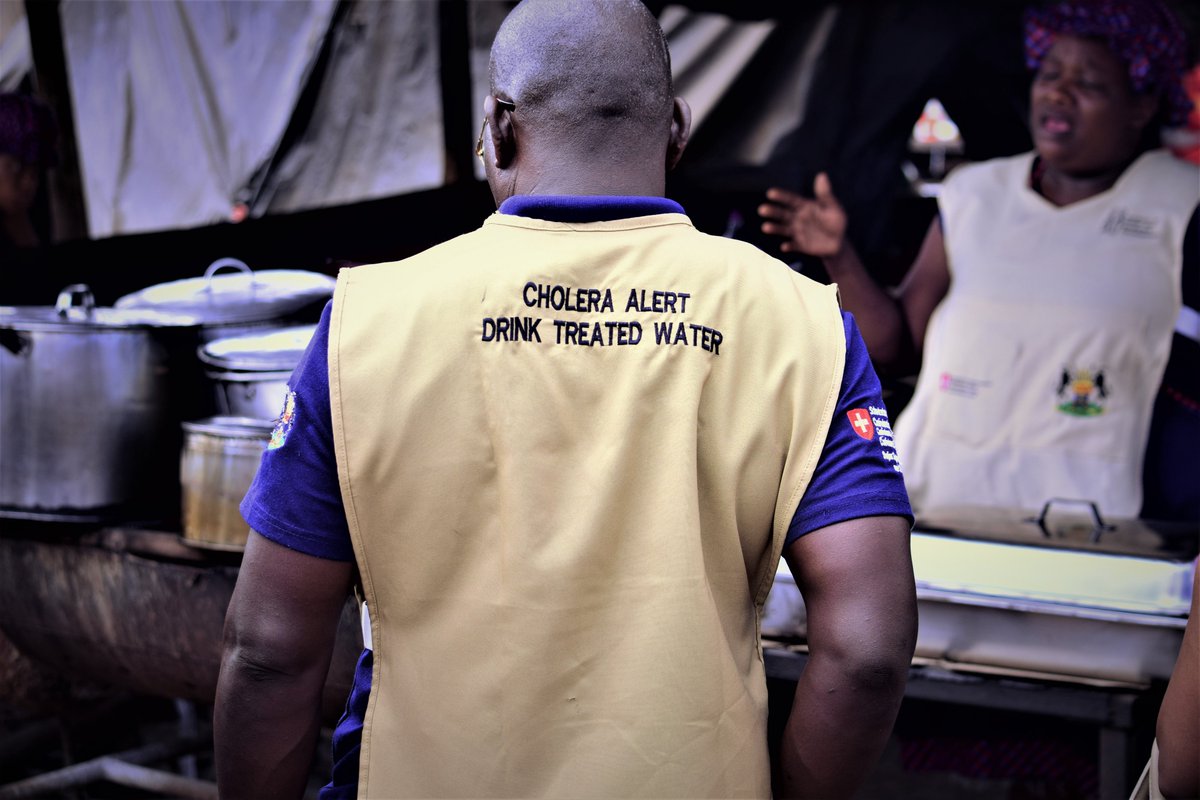 SwissEmbZim's tweet image. Today, we visited a cholera response project in Kuwadzana, Hre, funded by @SwissDevCoop, implemented by @IWSDzim. From improving water quality to teaching handwashing in schools, we&apos;re making strides in fighting cholera in Zim&apos;s urban areas.  #CholeraResponse #SwissAid