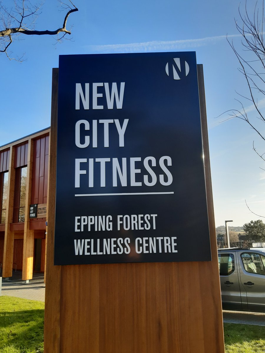 ams_signs_ltd's tweet image. New external branding for @NCCEpping_ at the Epping Wellness Centre including bespoke timber building and monolith signage #London #signage #bespokesignage #branding #fitout #commercialfitout