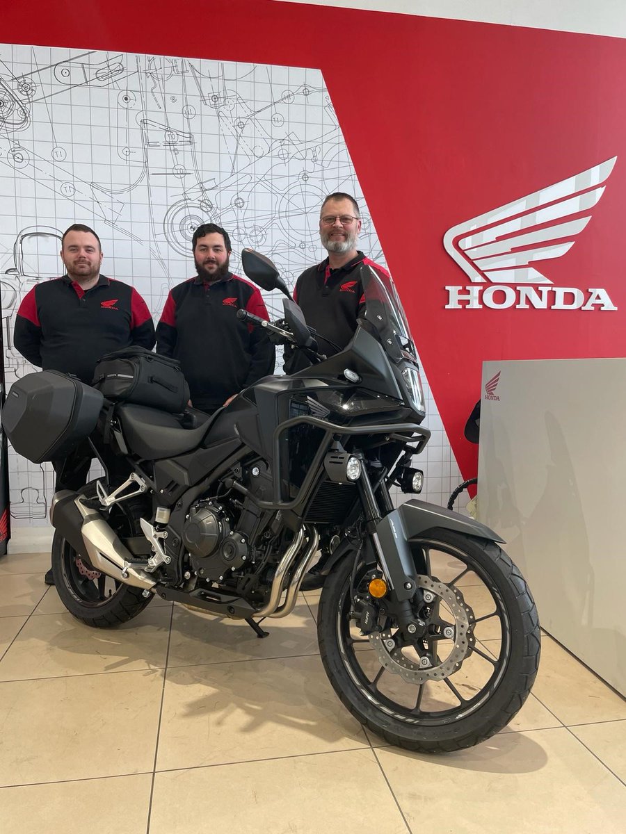 Marshall #Honda Bikes #Reading welcomes two arrivals. Introducing #NewStarter Jake Langley (left), joining our Sales team as Sales Executive. Jake is a sports bike specialist and has been in the biking industry for almost five years. Welcome aboard Jake.