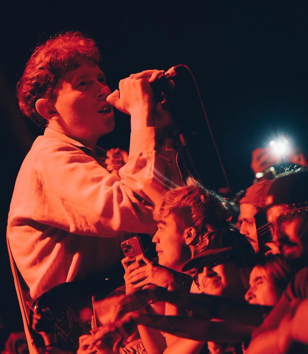 KingKruleUK's tweet photo. King Krule @ Teatro Coliseo, Chile (06.03.2024) https://t.co/bVVcZu14uJ
