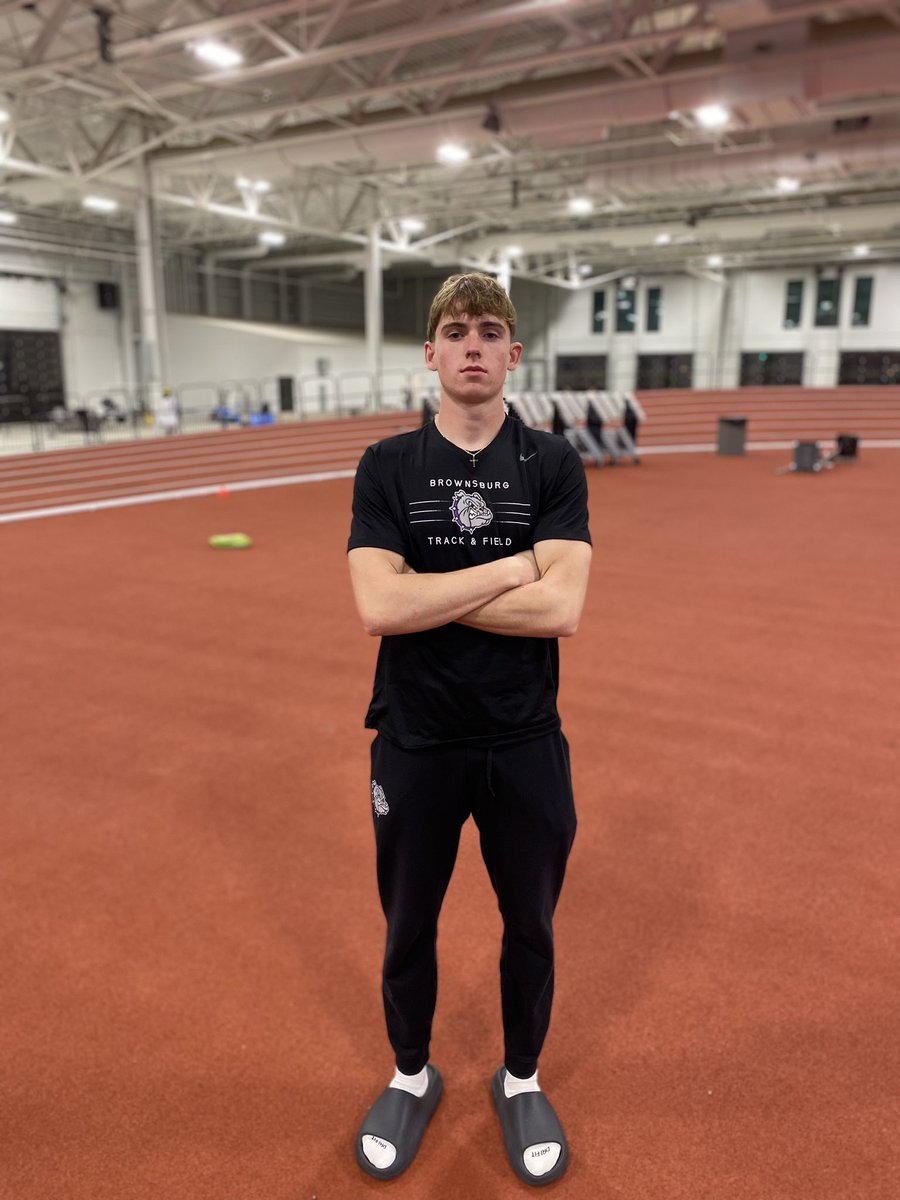 BHSDogsTrack's tweet photo. Carter Leininger anchored both our 4x2 and our 4x4 relays last night. He did his job well!!

4x2- 22.50 PR split 🔥🔥
4x4- 51.50 PR split 🔥🔥

#speedkills https://t.co/w9fMoqbCVr
