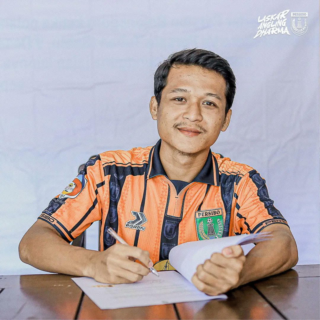 | 𝗪𝗲𝗹𝗰𝗼𝗺𝗲 𝗞𝗵𝗮𝗶𝗿𝘂𝗹 𝗔𝗻𝗮𝗺!

Kembali datang, pemain berposisi bertahan untuk memperdalam squad Persibo Bojonegoro.
Sugeng rawuh Khairul Anam. Sempat bermain di banyuwangi Putra hingga babak 16 besar Liga. 3 Jawa Timur 2023/2024.

🟠🟠

#Persibo #PersiboBojonegoro