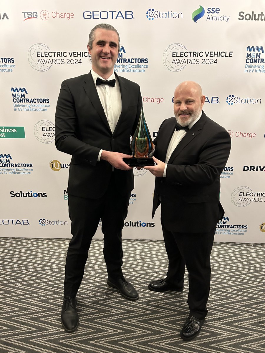 We are thrilled to have won Best Fleet EV Transition Project (Public and private sector, over 50 vehicles) last night at the @EVAwards24 We are always committed to being the visible difference in all we do. #TheVisibleDifference