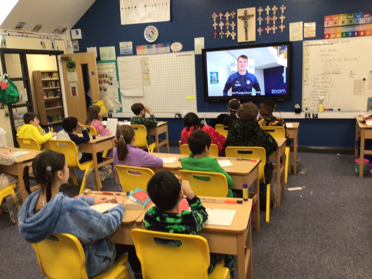 St Mary's School (@stmaryb17) on Twitter photo Our #Y5 were extremely excited to see their football stars during #WBD Footy and Booky Quiz. Katy even reads a book by <a href="/leahcwilliamson/">Leah Williamson</a> at the moment! <a href="/Literacy_Trust/">National Literacy Trust</a> #English #WorldBookDay #Reading <a href="/WorldBookDayUK/">World Book Day UK 📚</a> Our #Y5 were extremely excited to see their football stars during #WBD Footy and Booky Quiz. Katy even reads a book by <a href="/leahcwilliamson/">Leah Williamson</a> at the moment! <a href="/Literacy_Trust/">National Literacy Trust</a> #English #WorldBookDay #Reading <a href="/WorldBookDayUK/">World Book Day UK 📚</a>