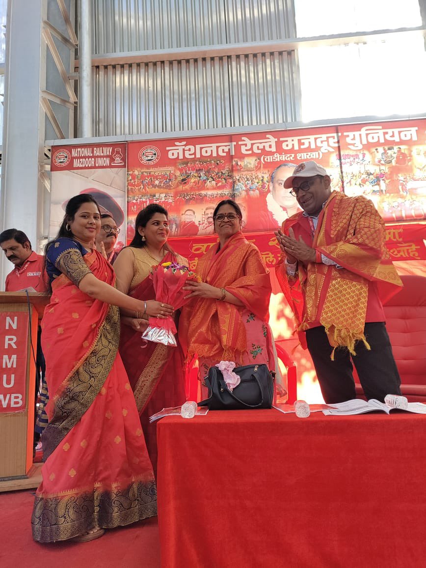 venupnair_nrmu's tweet photo. AGM f WB branch held today (06.03.24) at 16.30 hrs. …🙏🏻🚩🚩🚩🚩🚩

@ShivaGopalMish1 @ITFglobalunion @AIRF_COMMS @airfindia @NWREU @lumding39425 https://t.co/D5mVT7b5OC