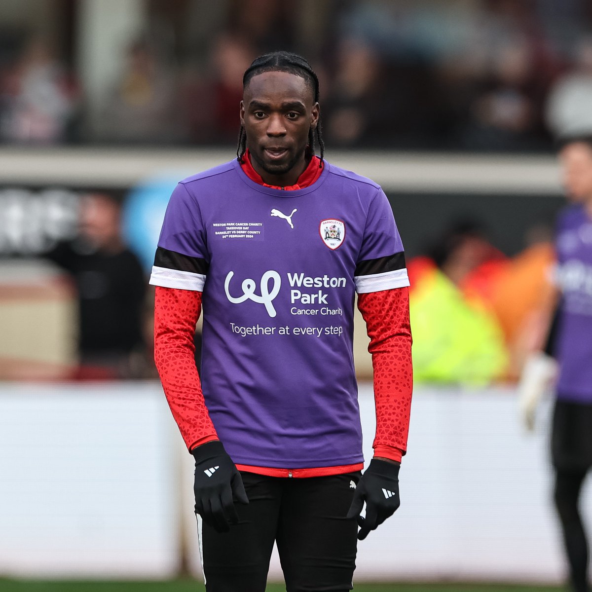 WPCancerCharity's tweet photo. 📣 Our limited-edition @BarnsleyFC shirts are officially up for auction! 📣 

Place your bids now 💜 #ForTheOneInTwo

➡️ https://t.co/8VfznvOJ8p 
(bidding closes midday on Weds 20th March).

Read all about the takeover day ⚽  https://t.co/vg9nvyaK5x

#TogetherAtEveryStep https://t.co/UdySOr1ZH1