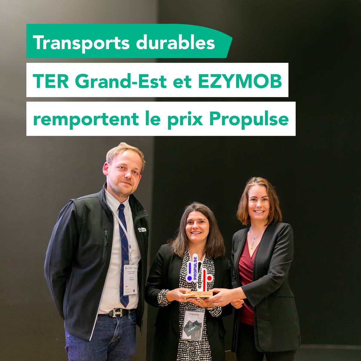SNCF Numérique (@sncfnumerique) on Twitter photo Les équipes <a href="/SNCFVoyageurs/">SNCF Voyageurs</a> <a href="/TERGrandEst/">TER Grand Est</a> et <a href="/EZYMOB_APP/">EZYMOB</a> remportent le prix Propulse <a href="/Agence_IT_Gouv/">Agence de l'Innovation pour les Transports</a> avec GUIDE : l'app qui facilite le voyage en train pour nos clients ayant une déficience visuelle.
Un pas de plus pour une société en mouvement, solidaire et durable. #574GrandEst Les équipes <a href="/SNCFVoyageurs/">SNCF Voyageurs</a> <a href="/TERGrandEst/">TER Grand Est</a> et <a href="/EZYMOB_APP/">EZYMOB</a> remportent le prix Propulse <a href="/Agence_IT_Gouv/">Agence de l'Innovation pour les Transports</a> avec GUIDE : l'app qui facilite le voyage en train pour nos clients ayant une déficience visuelle.
Un pas de plus pour une société en mouvement, solidaire et durable. #574GrandEst