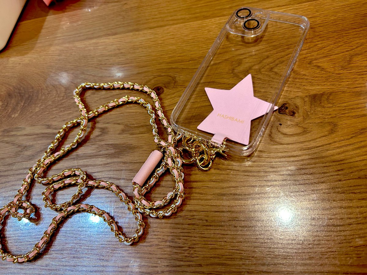 mmmyamm7aanyaaa's tweet photo. かんわいいぃぃ
若者みたいにクリアケースにした🥹
#HASHIBAMI https://t.co/fgKzvvHoVT