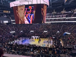 afoyle3131's tweet photo. Got the chance hang out with the great people in the TriNet Suite at Chase Center prior to the Dubs v Bucks.

Always a good time!

#chasecenter #warriors #bucks #suites #trinet #dubs #dubnation

📷Afoyle https://t.co/BaIC43kF8i