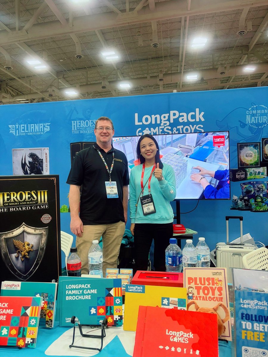 longpackgames's tweet photo. 💪Today, the whole team was in full swing. Here's to another day of making a dent in the universe.
@PEG_Games @Insideupgames @DStabbed @hotbananagame

#boardgames #bgg #tabletopgames #manufacturing #boardgamegeek #longpackgames  #gamaexpo2024 #Designer #toys  #HoMM3 https://t.co/HY9vkEevYo
