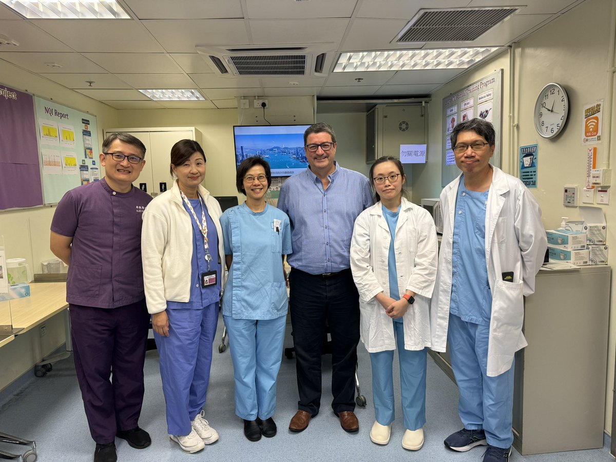 profp_edinsurg's tweet photo. Very special day today meeting up with many of the amazing critical care staff at Queen Elizabeth Hospital in Hong Kong who looked after me for two weeks this time last year. @RCSEd #grateful #thankful https://t.co/hkTqzLmFNF