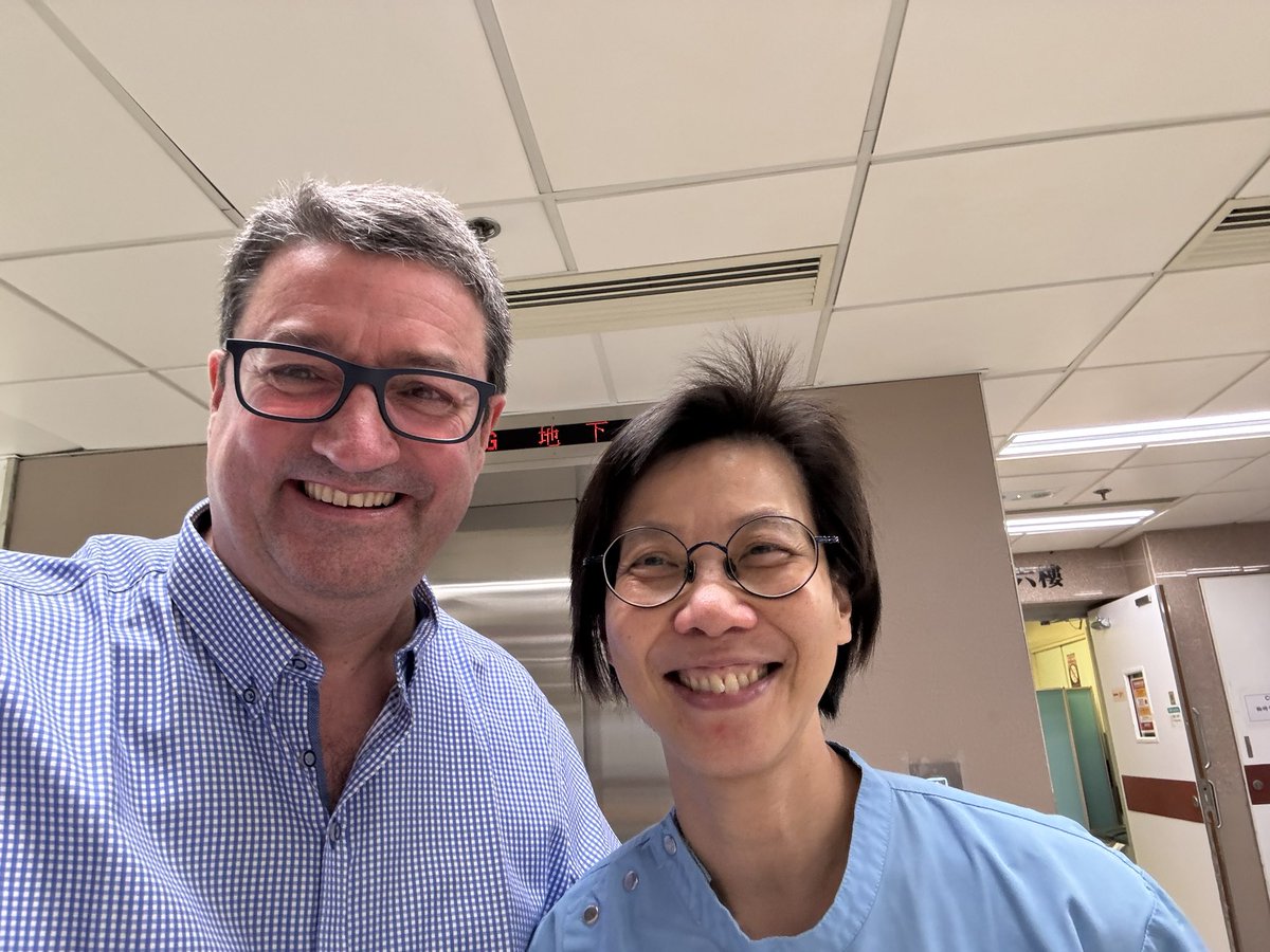 profp_edinsurg's tweet photo. Very special day today meeting up with many of the amazing critical care staff at Queen Elizabeth Hospital in Hong Kong who looked after me for two weeks this time last year. @RCSEd #grateful #thankful https://t.co/hkTqzLmFNF