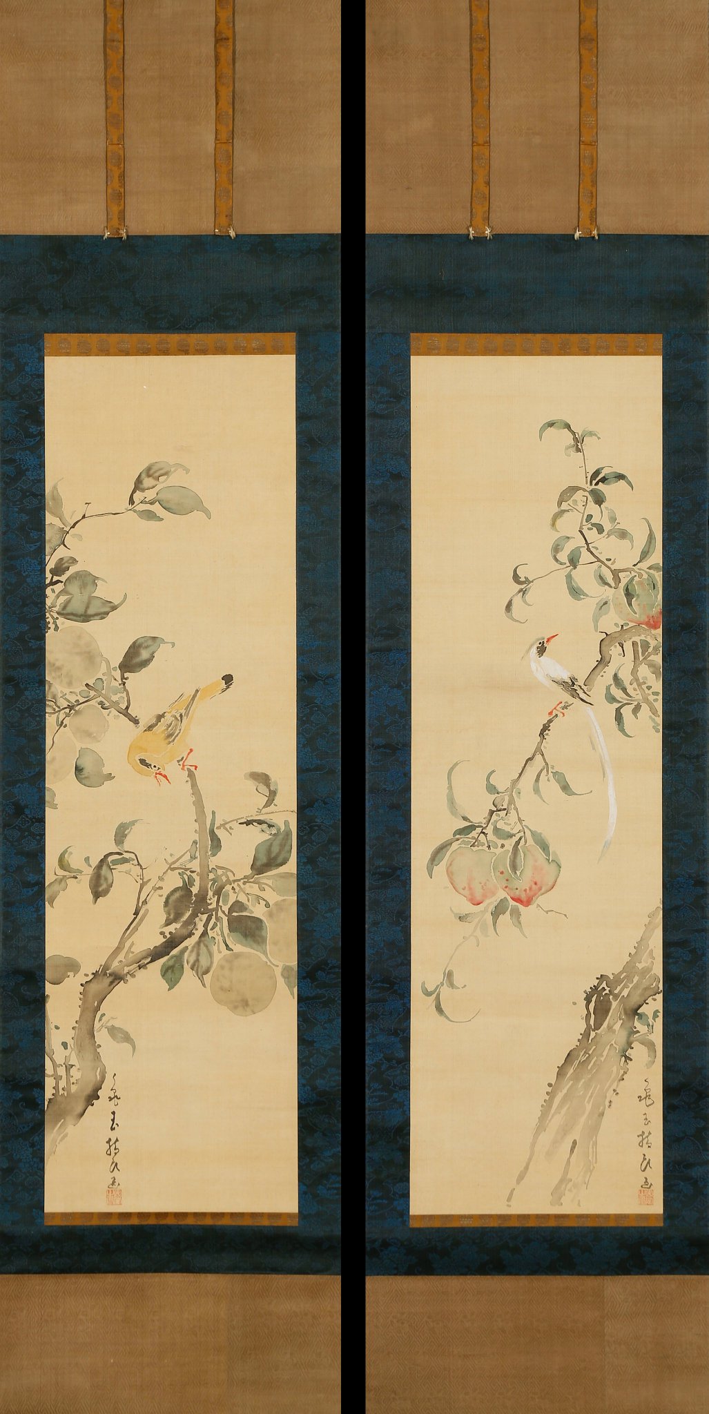 中国美術・純手描き・四尺竖幅・花鳥画芯・国画・張大千印款