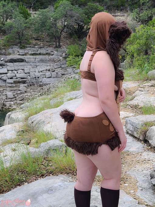 That time I decided to be a bear for a bit 💦 https://t.co/krzImKXVyq