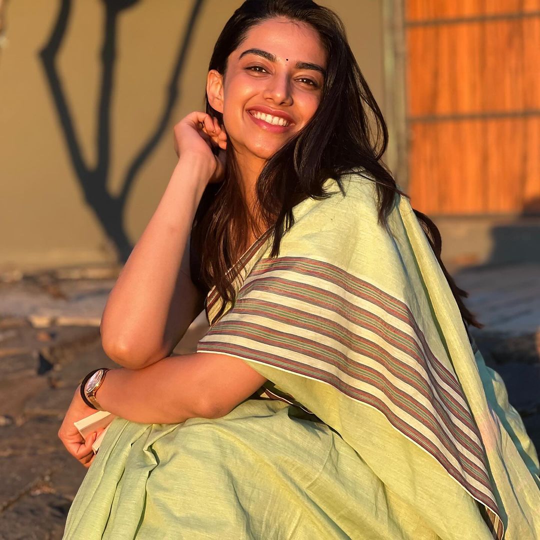 GIDGT5CbcAAHPrk?format=jpg&name=medium