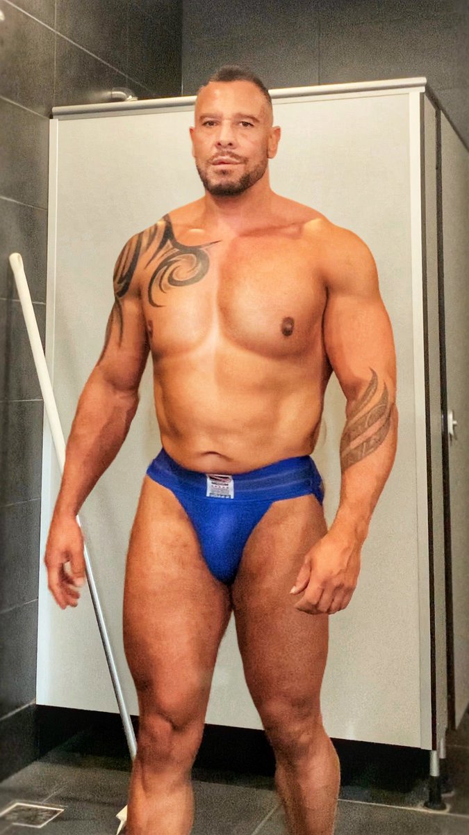 roidmusclelove1's tweet photo. From the back to the front, strapped in blue. 

#gymtime #gymboy #jockstrap #fitnesslifestyle #instafit #blue #instamuscle #instalike #back #muscledback #chest  #pecs #instagood  #hunk #bodybuilding #bodypositive #horny #dick #cock #sendnudes #nudes #nude #naked #bigdick #bigcock #sex #of #jock #dickpic #cockpic #cum #dickrate #cockrate #uncut #foreskin #thickdick #thickcock #tradies #boy #boysbaited #baited #hung #wank