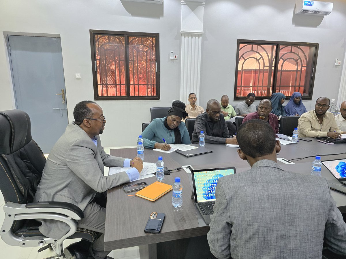 Wednesday, March 6, 2024. In #Baidoa, I chaired meeting with @shf_somalia #partners currently implementing interventions in #SWS. The partners presented ongoing interventions and challenges faced. Deeply discussed steps taken to improve coordination among the clusters as