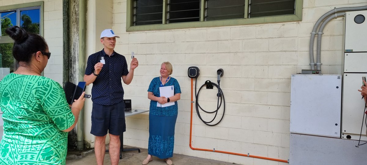 UNDP_Samoa's tweet image. #EV charging station demo today for the #CAPIT project to answer questions raised by members of the Technical Advisory Group. This was done at the One UN House where an electric car &amp;amp; EV charger had already been installed under UNDP's #GreeningMoonshot initiative. #GreenTransport