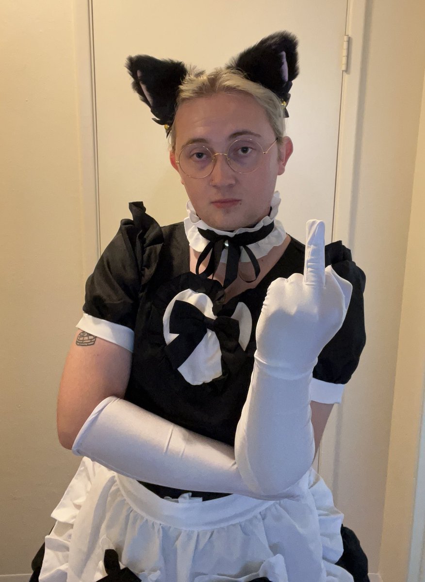 iFightForKids's tweet photo. This is the clown who is mad that I catch pedophiles. 

Can’t make this shit up. 😂 https://t.co/JjsgRz9GsK