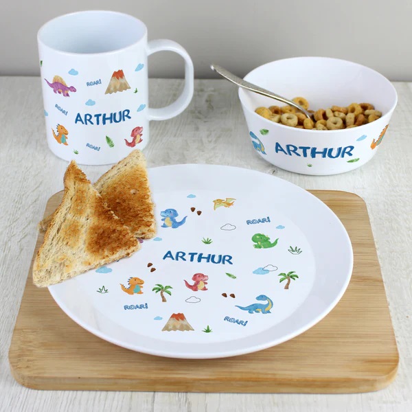 Brighten up breakfast time with this colourful, 3 piece, personalised breakfast set lilybluestore.com/products/perso…

#breakfast #giftideas #dinosaur #shopindie  #kidsgifts #childrensgifts #personalised #mhhsbd #EarlyBiz