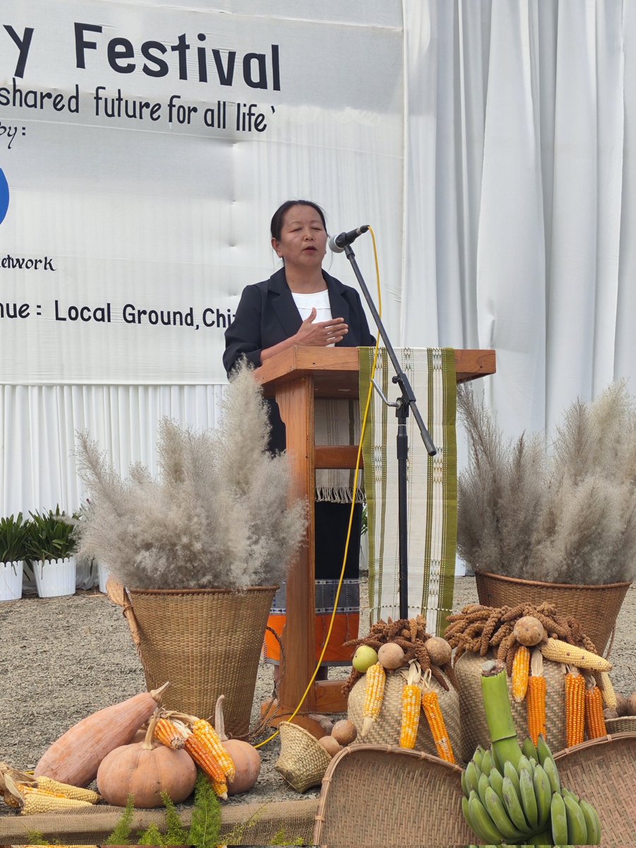 #KenelieThopi, one of the 4 women #VillageCouncil members of #Chizami encourages people to conserve and maintain our soil & water resources the mainstay of our #FoodSecurity, #Livelihood & #LifeOnEarth. #NENChizami #BiodiversityFestival #Nagaland