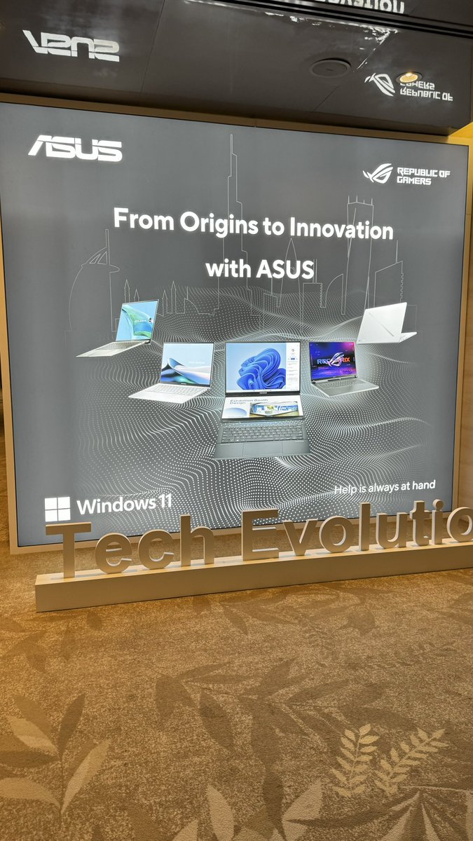 A_Gafes's tweet image. متواجد الآن في مؤتمر أسوس الإقليمي واطلاق جديد الأجهزة 💻

#ASUS_Saudi
#AsusZenbookDuo
#ROGZephyrusG16