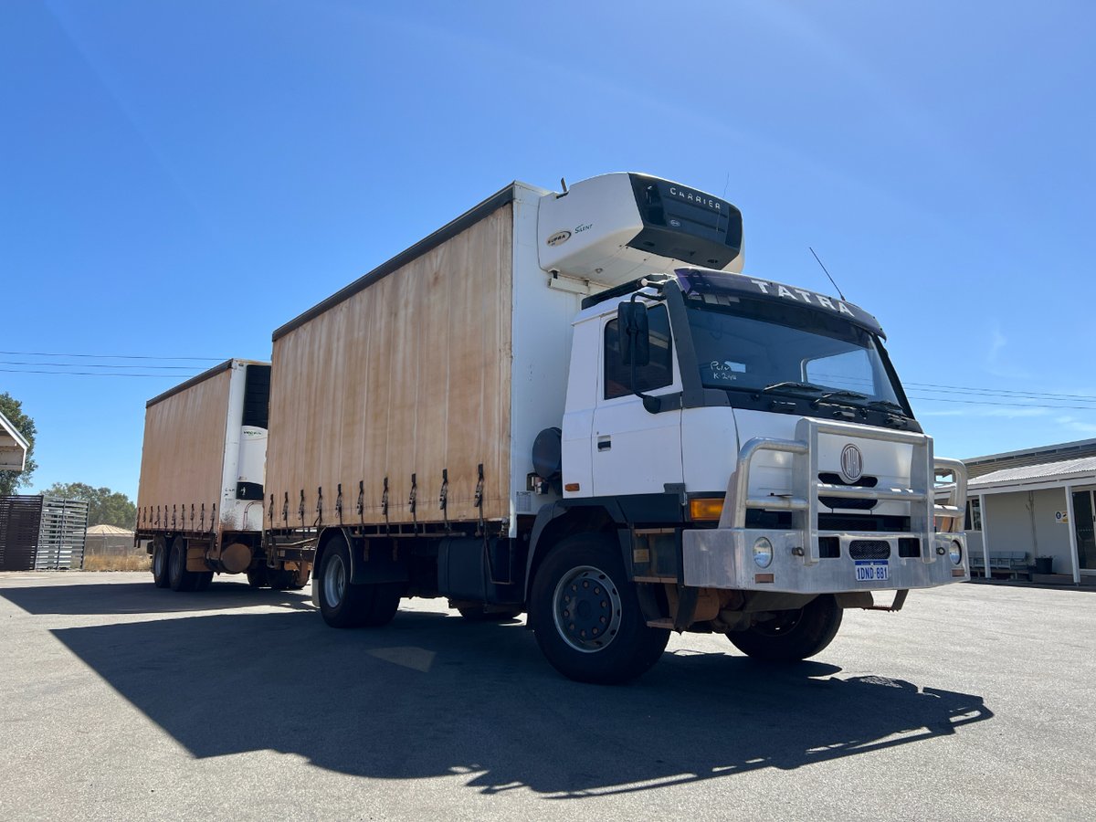 Looking for a reliable refrigerated transport solution?
☑️2007 Tatra Terrno1 4x2 Refrigerated Tautliner Truck
☑️2010 Park Motor Body Builders PBB PT180 6.4m Tandem Axle Refrigerated Pig Tautliner Trailer
Contact us today: i.mtr.cool/fxbufvarso