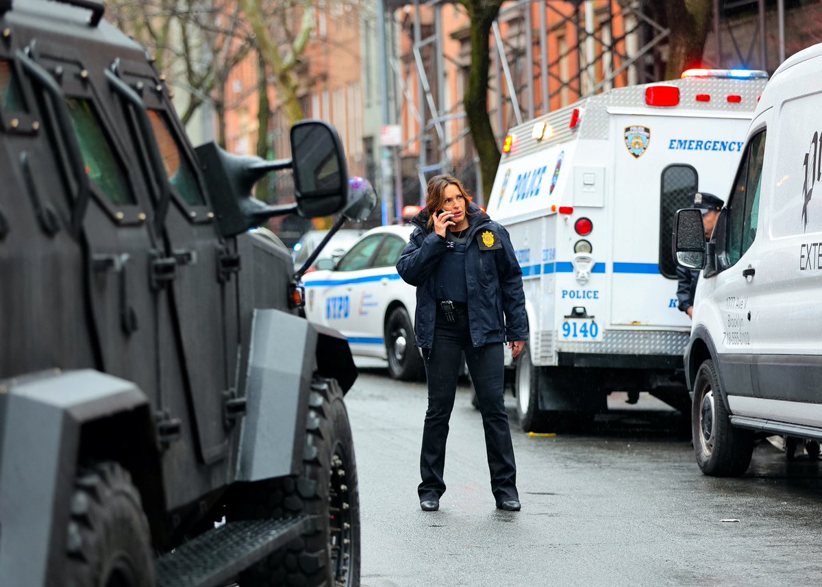 Mariska Hargitay Daily | M-HARGITAY.ORG / Fan Page tweet media